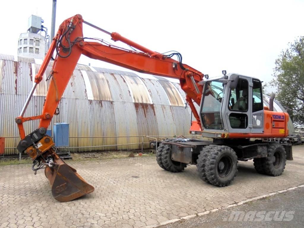 Hitachi FH 130 W-3 Koparki kołowe