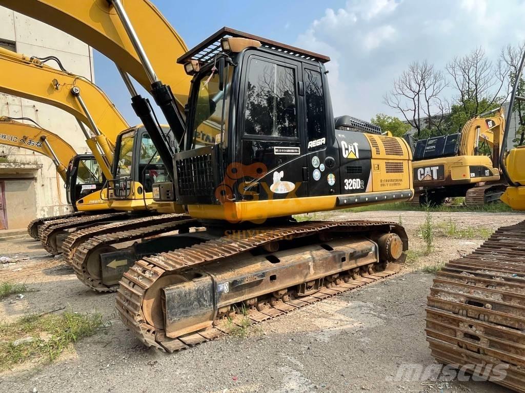CAT 326 D2 Koparki gąsienicowe