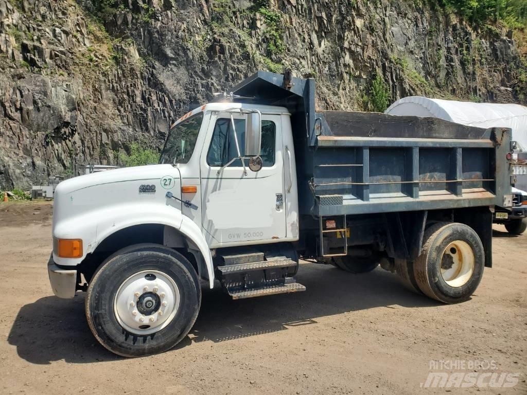 International 4990 Wywrotki