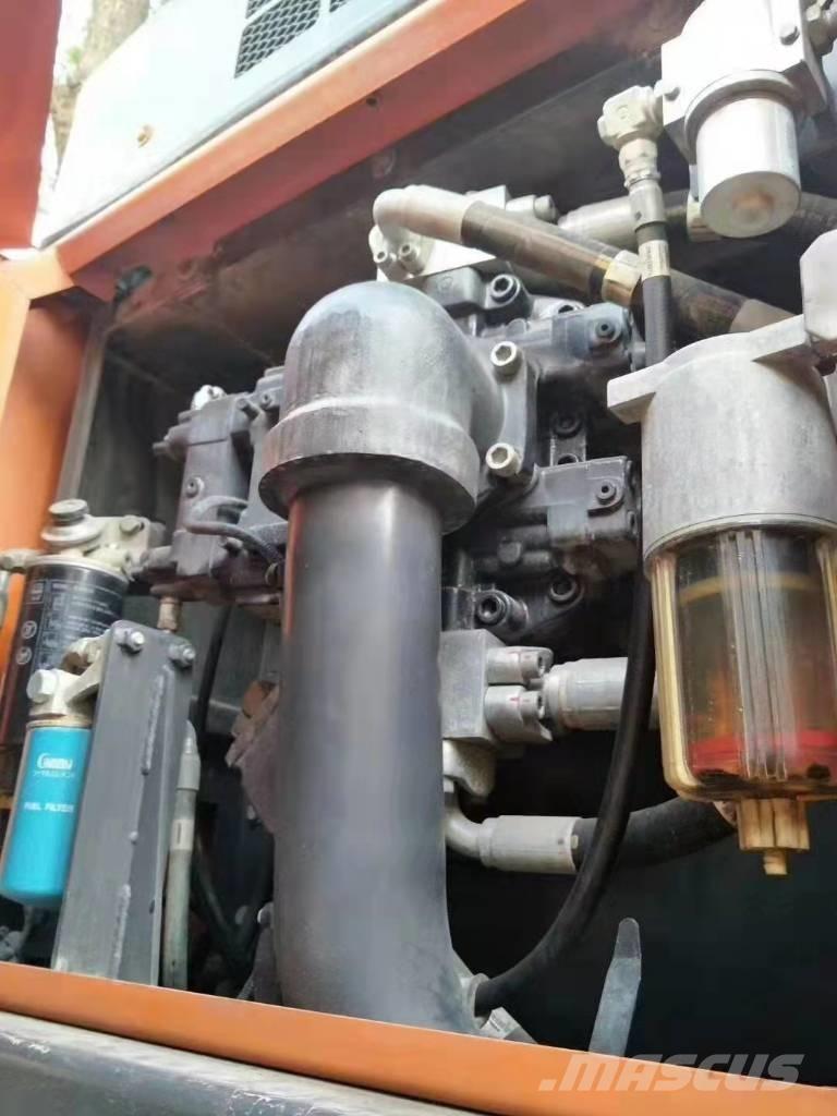 Doosan DX 530 LC-5 Koparki gąsienicowe