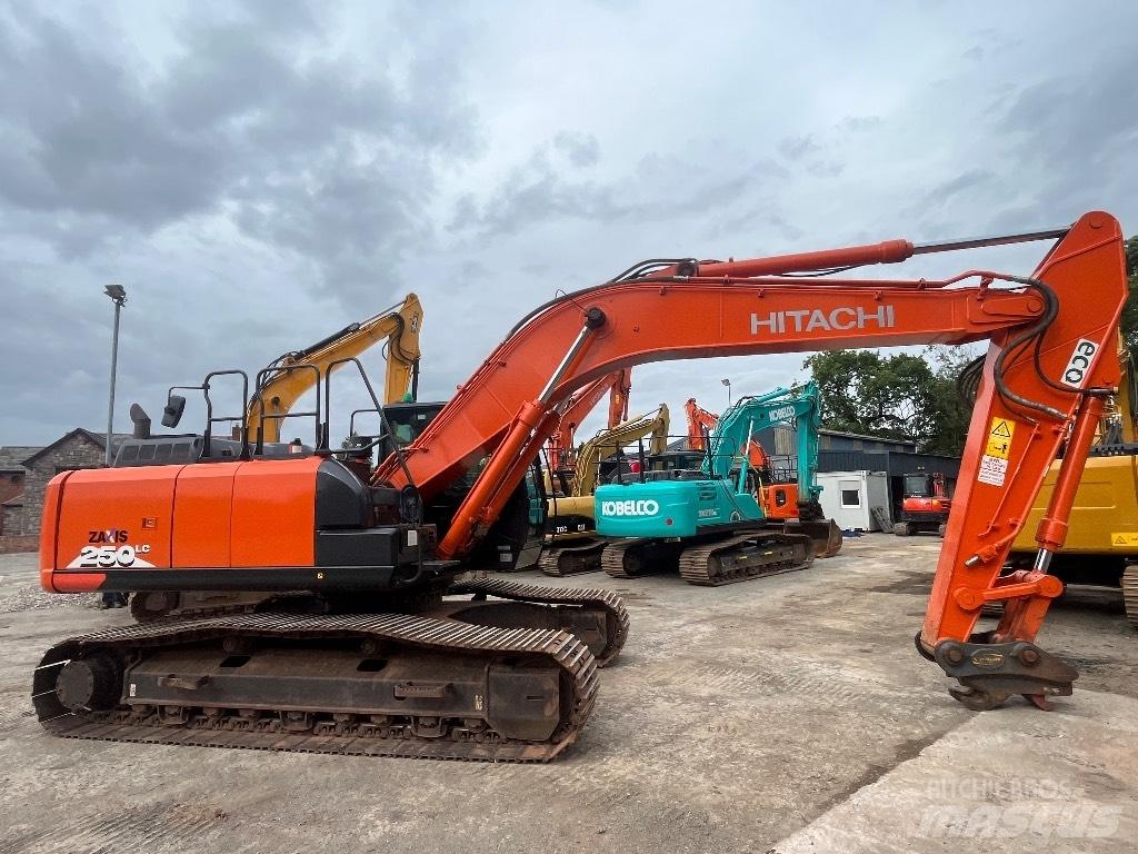 Hitachi ZX 250 LC-6 Koparki gąsienicowe