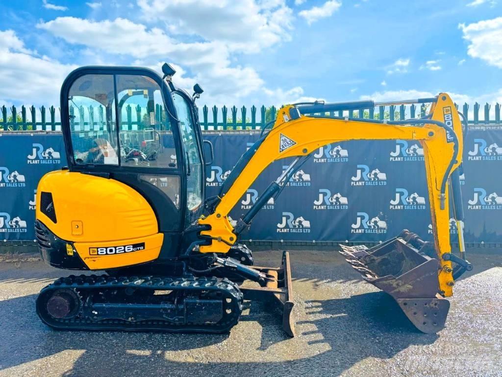 JCB 8026 CTS Minikoparki