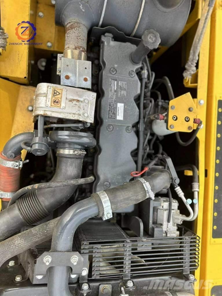 Komatsu PC 240-8 Koparki gąsienicowe