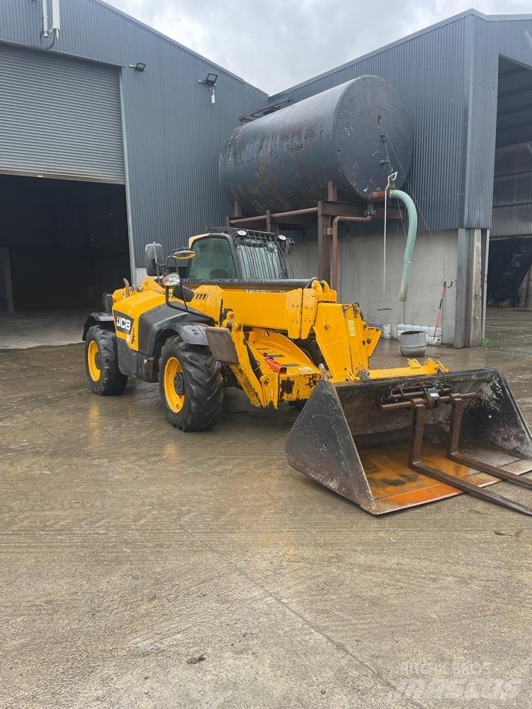 JCB 535 V 140 Ładowarki teleskopowe