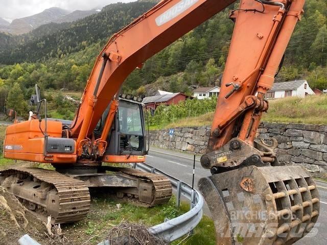 Doosan DX 225 LC-3 Koparki gąsienicowe