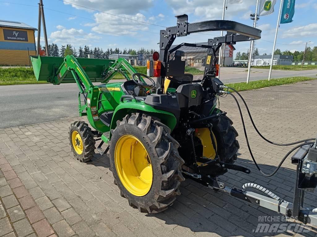 John Deere 3038 E Ciągniki rolnicze