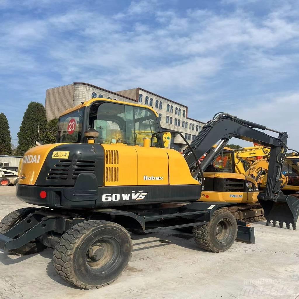 Hyundai R60W-9 Koparki kołowe