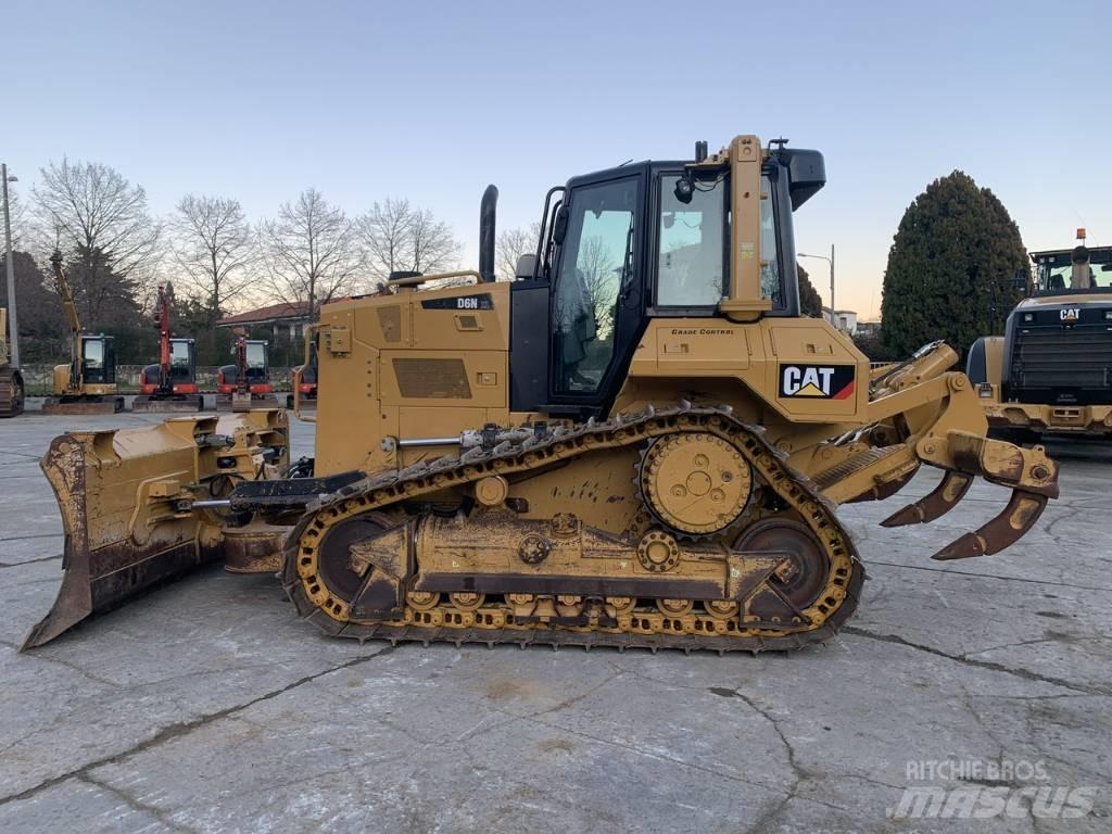 CAT D 6 N XL Spycharki gąsienicowe