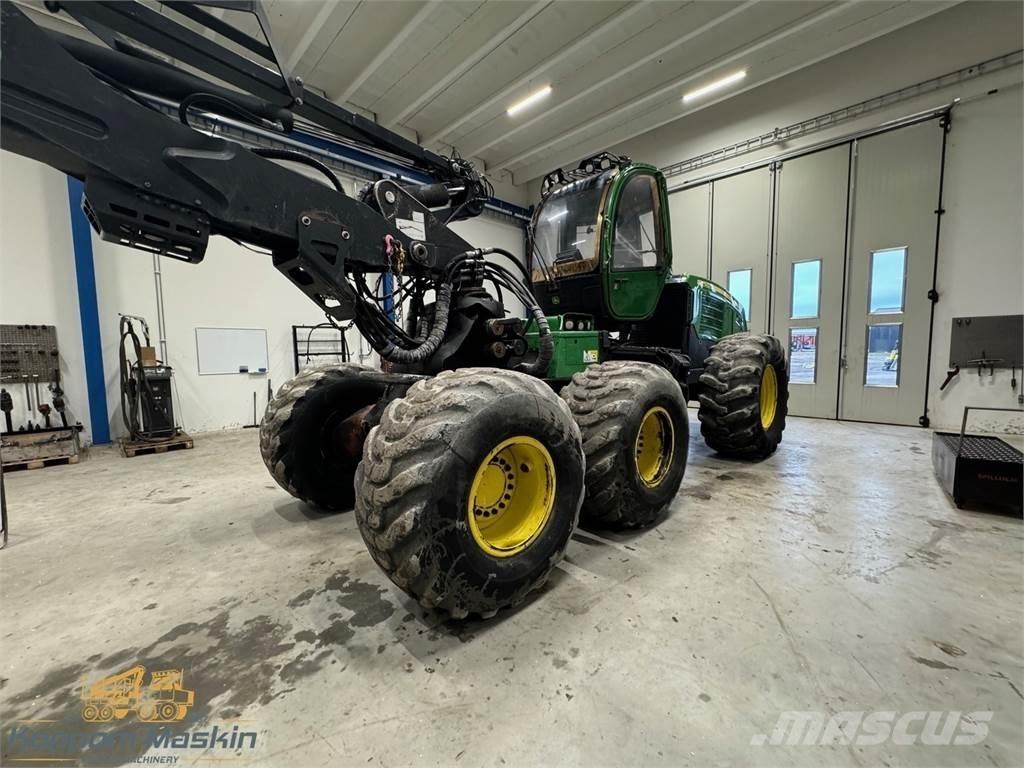 John Deere 1470E Harwestery