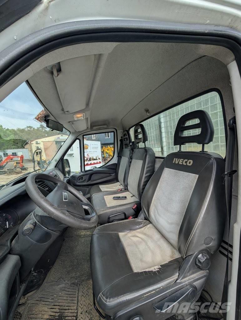 Iveco 35-12 Pick-upy / Pojazdy z otwieranymi burtami