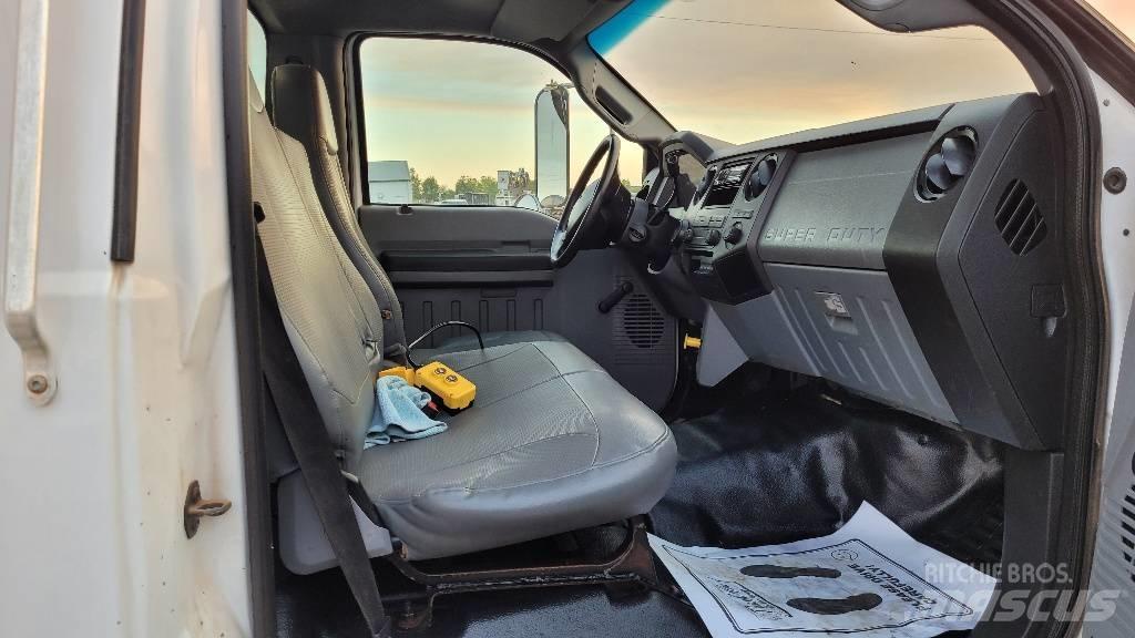 Ford F 650 SD Pojazdy do transportu zrębki
