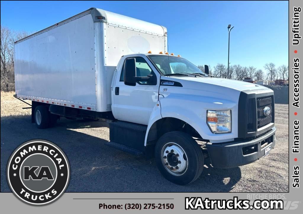 Ford F 650 Samochody ciężarowe ze skrzynią zamkniętą