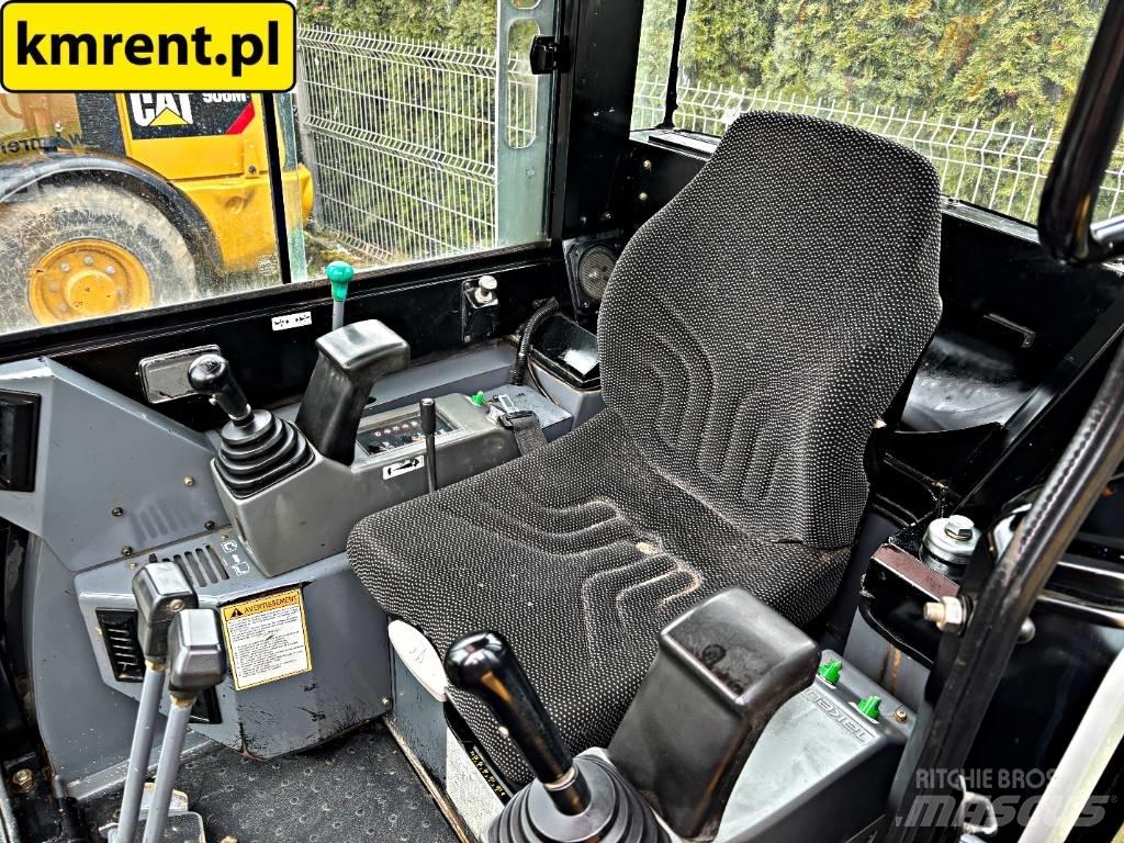 Takeuchi TB 23 Minikoparki