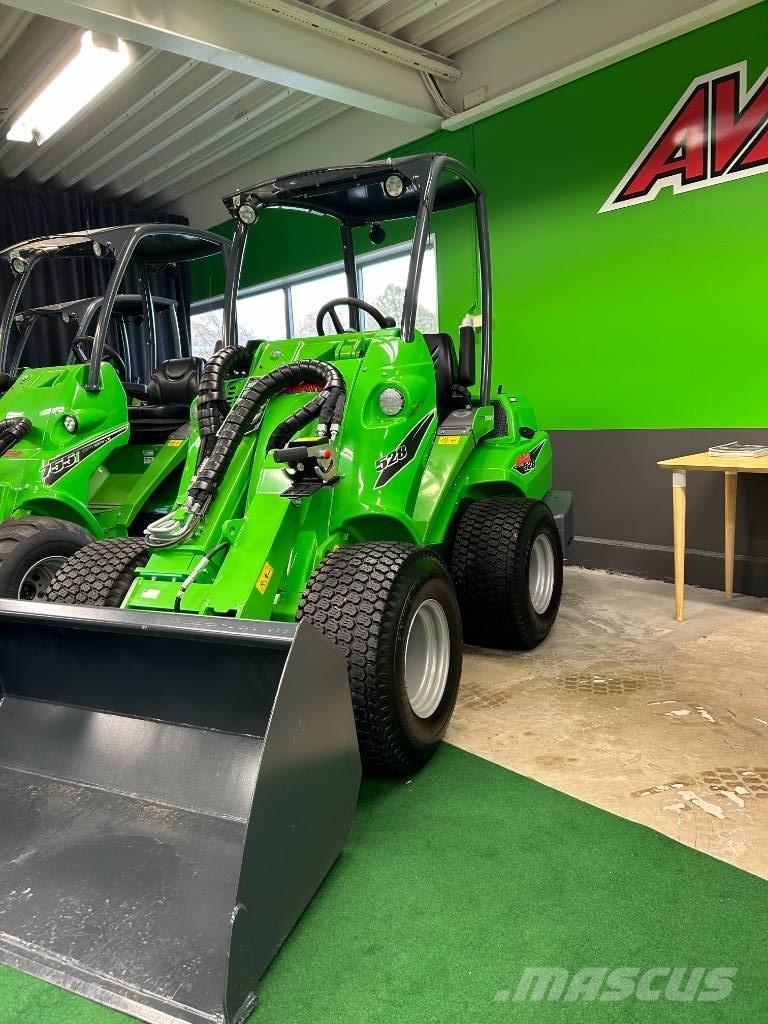 Avant 528 Ładowarki burtowe