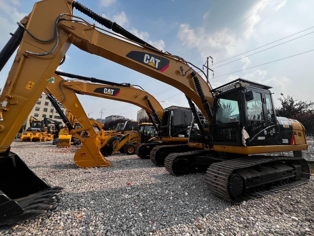 CAT 320 D Koparki gąsienicowe