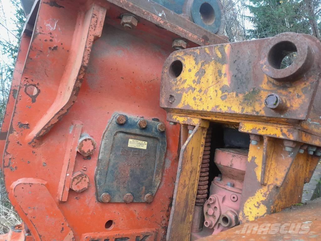 NPK E-216B Młoty hydrauliczne