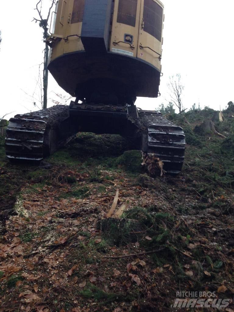 Tigercat LH830C Harwestery