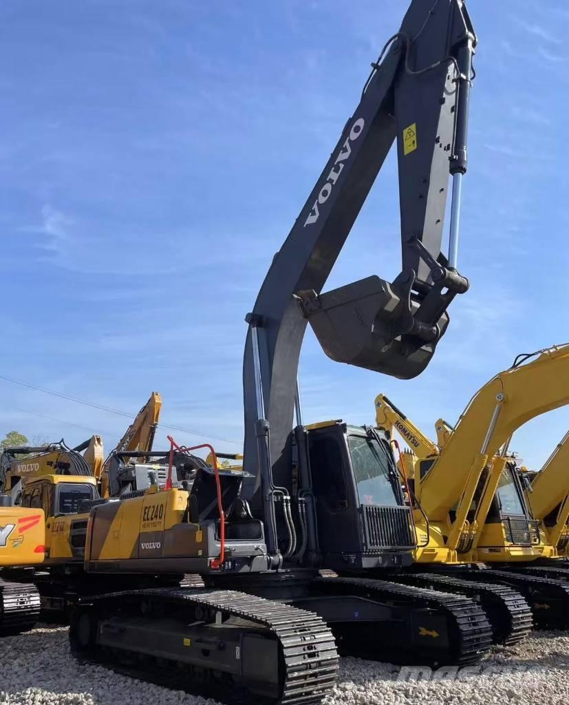 Volvo EC 240 Koparki gąsienicowe