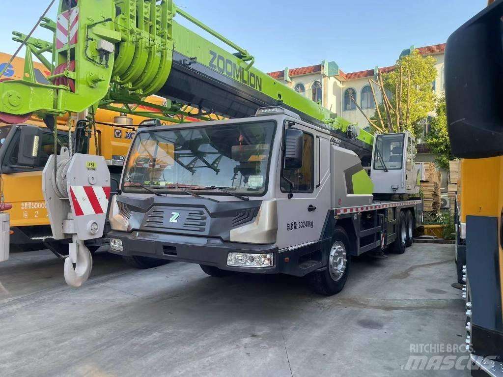 Zoomlion ZTC 251 V Żurawie szosowo-terenowe