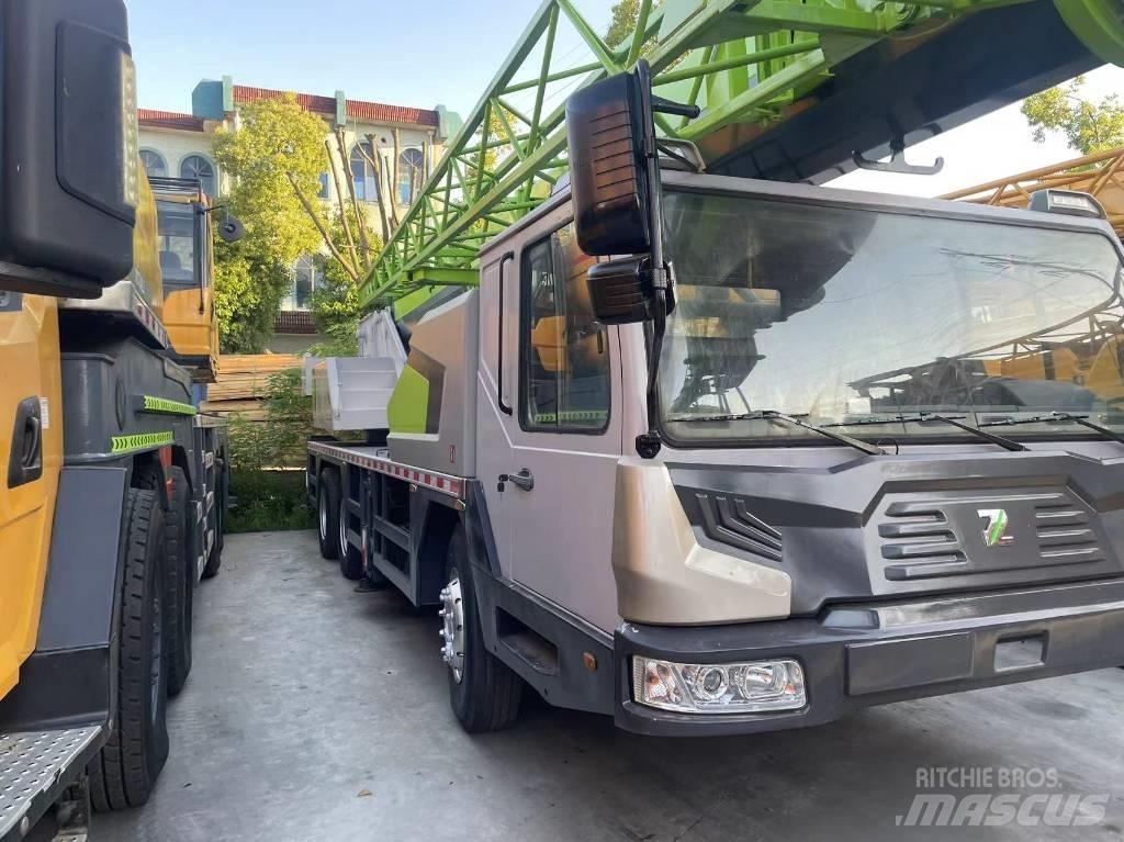 Zoomlion ZTC 251 V Żurawie szosowo-terenowe