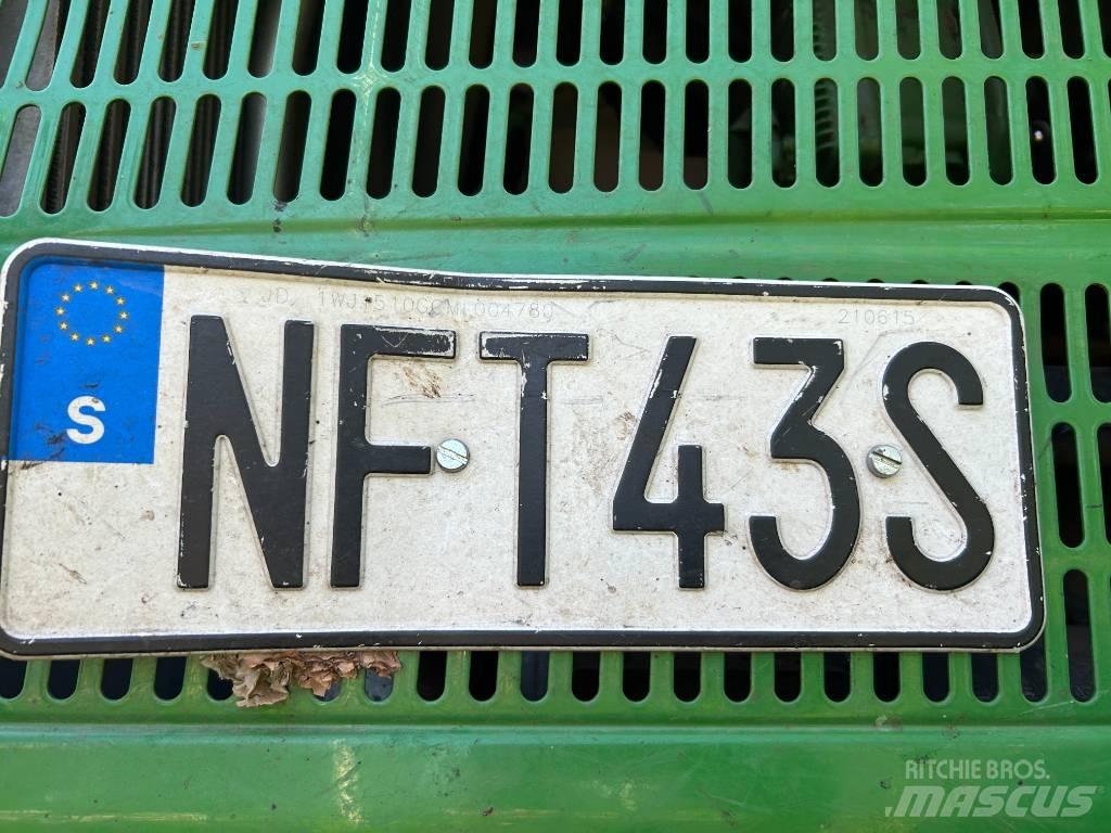 John Deere 1510G Forwardery