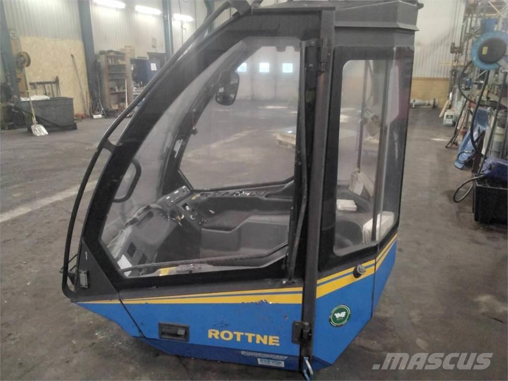 Rottne H20 Kabiny i wnętrze