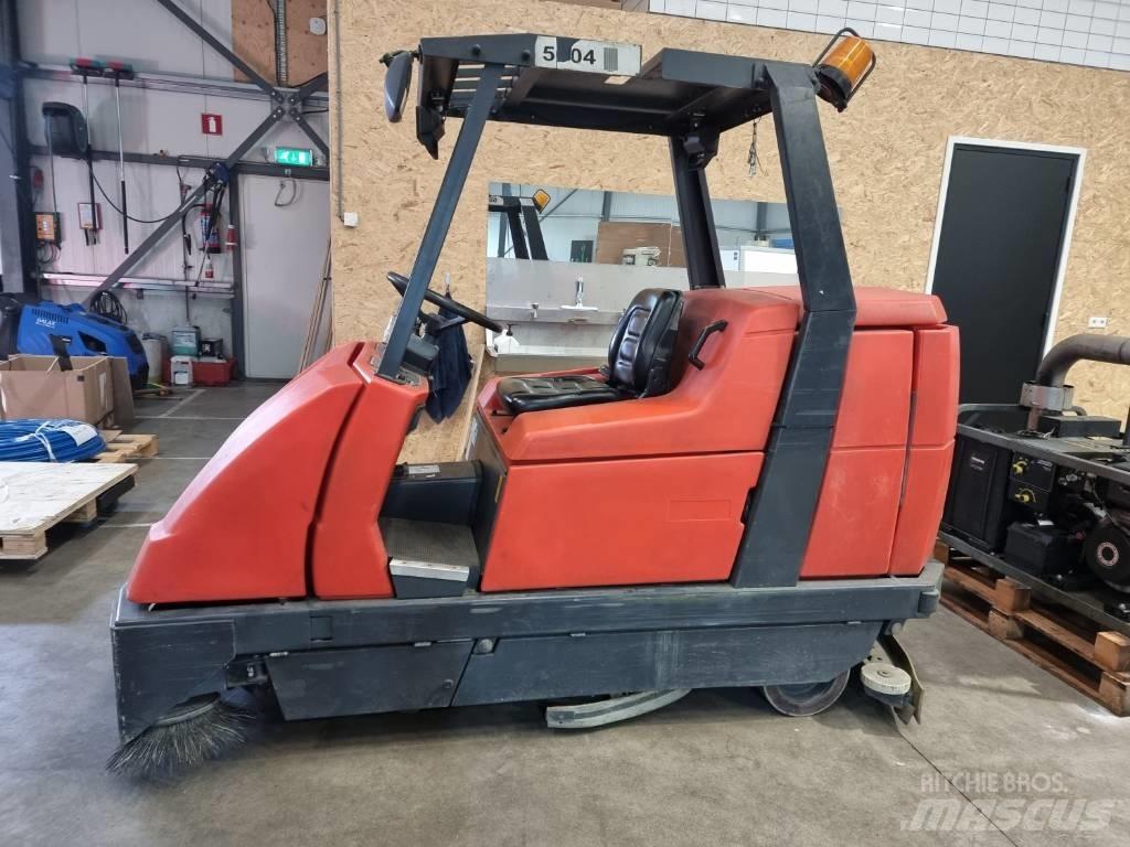 Hako Jonas B1100 Zamiatarki - Zgarniarki - Odśnieżarki