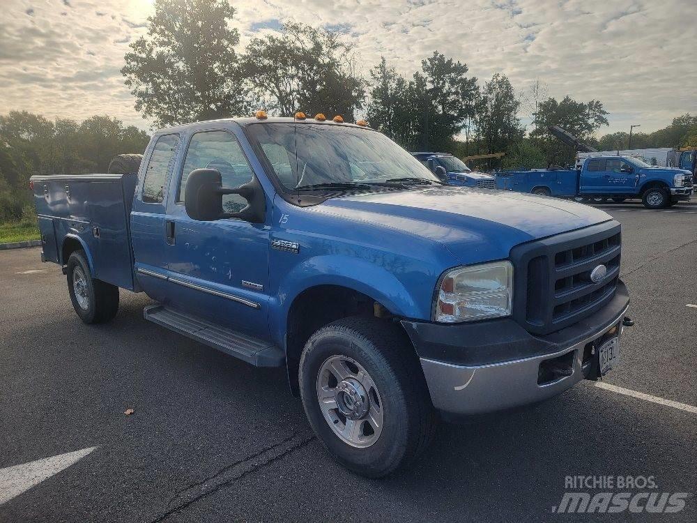 Ford F 350 XL SD Pick-upy / Pojazdy z otwieranymi burtami