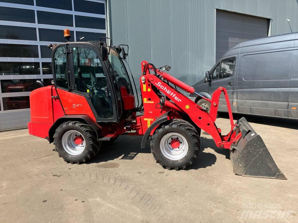 Schäffer 4360 Miniładowarki