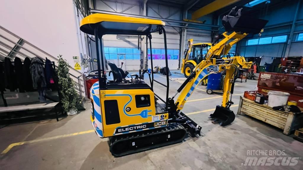 JCB 19 Etec Minikoparki