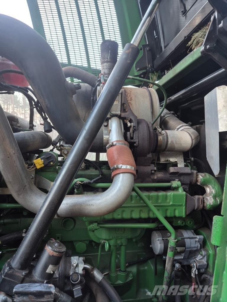 John Deere 1270 E Harwestery