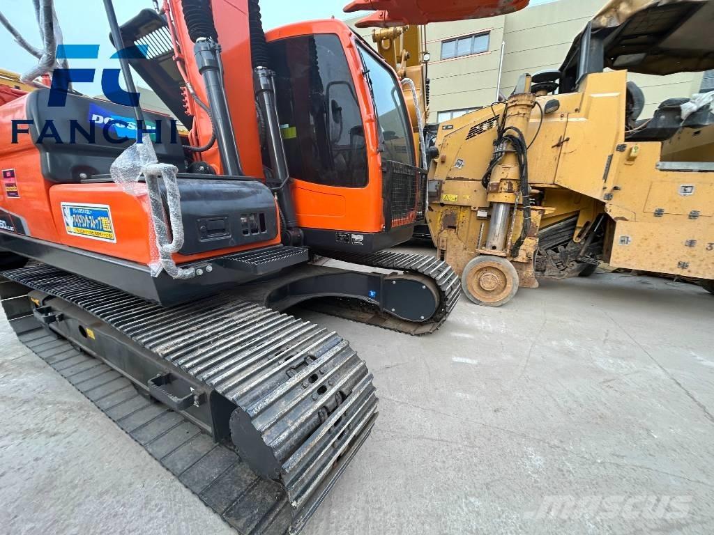 Doosan dx150 Koparki gąsienicowe