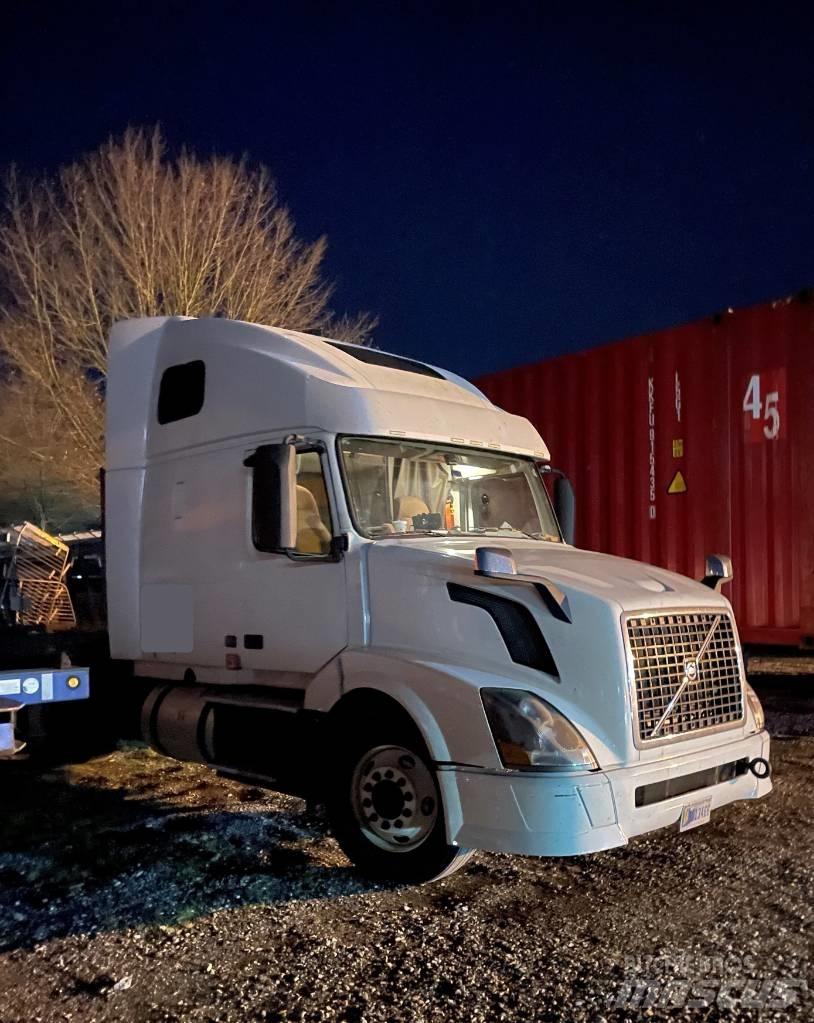 Volvo VNL 42 670 Ciągniki siodłowe