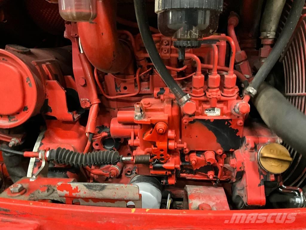 CAT 302.4 D Minikoparki