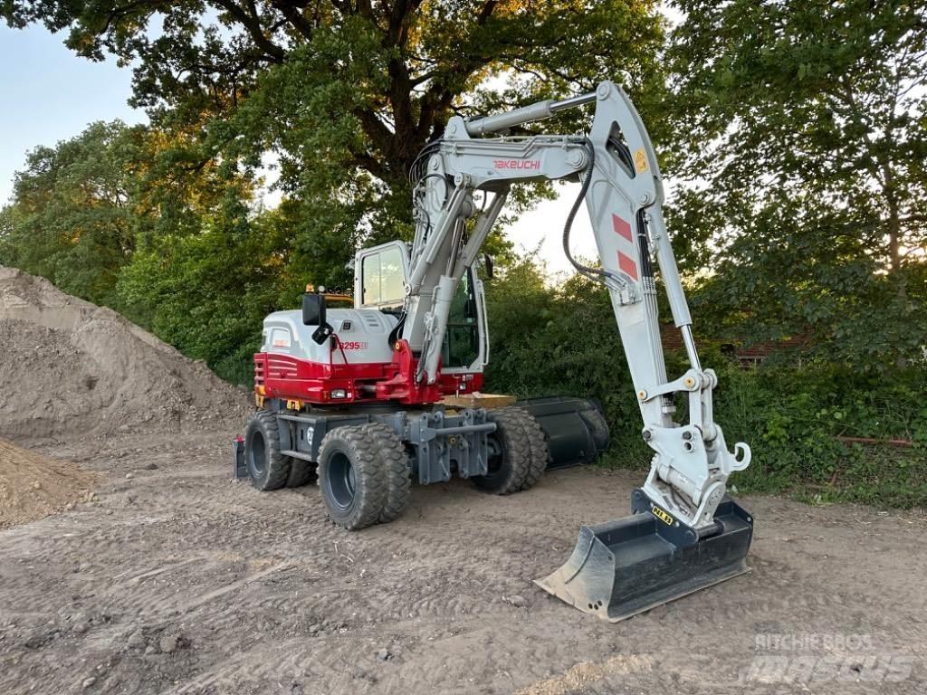 Takeuchi TB295W Koparki kołowe