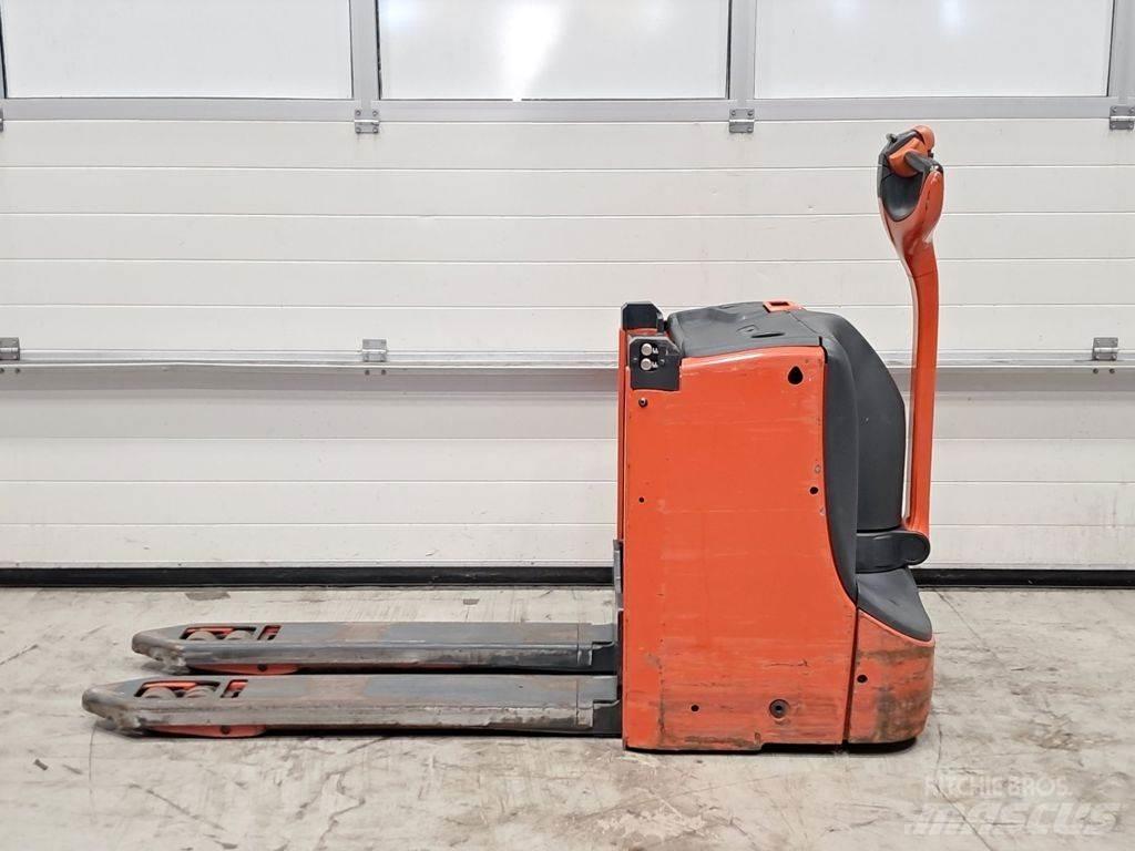 Linde T16L Wózki paletowe ręczne