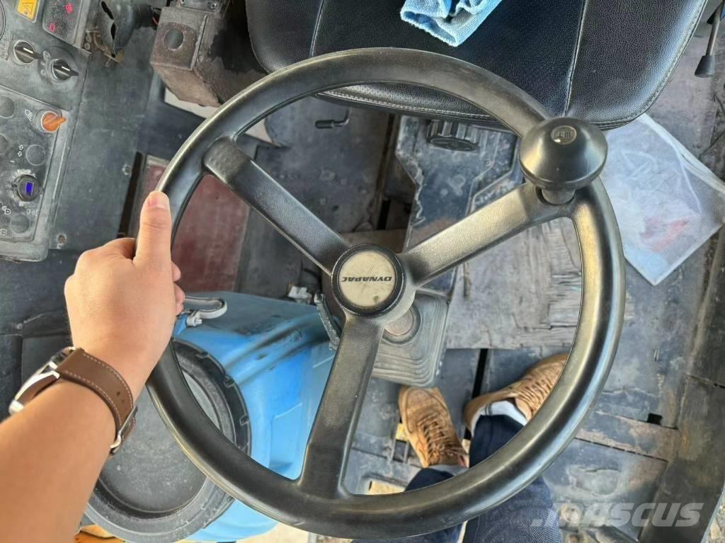 Dynapac CC422 Walce dwubębnowe