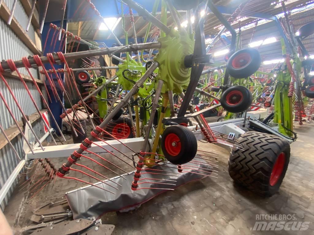 CLAAS Liner 3600 Zgrabiarki i przetrząsacze