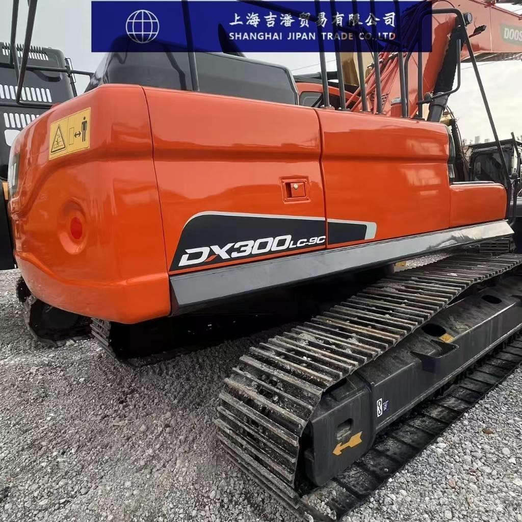 Doosan DX 300 LC Koparki gąsienicowe