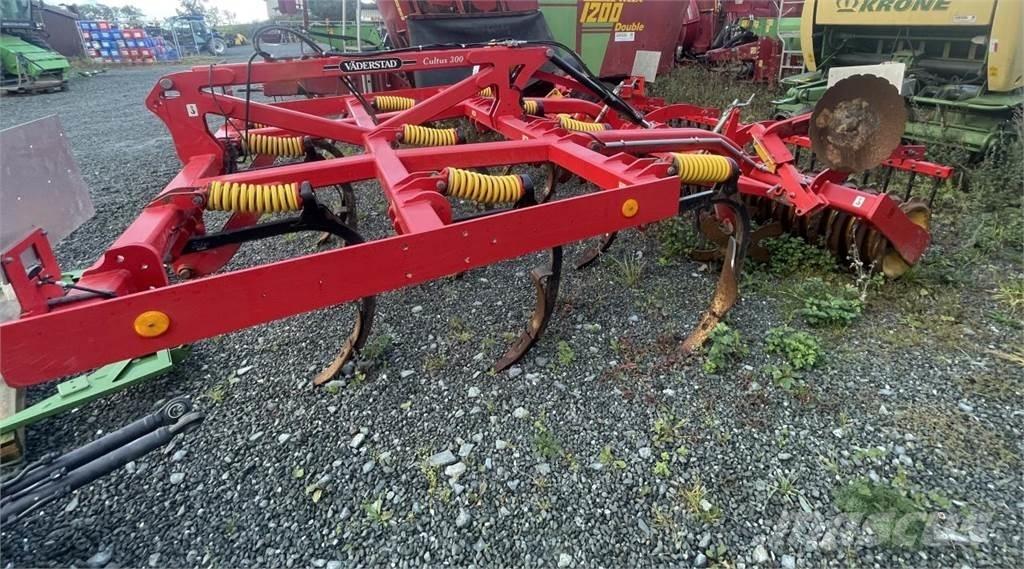 Väderstad CS 300 Kultywatory