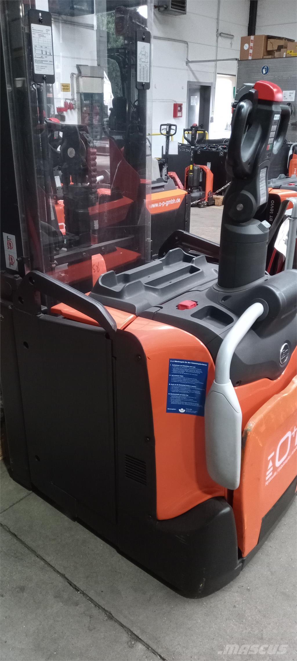 Toyota SPE160L Samojezdne maszyny do załadunku