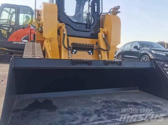 CAT 277D Ładowarki burtowe