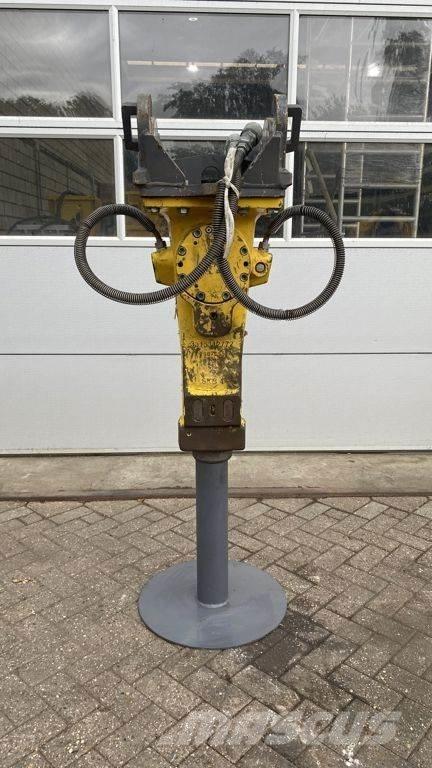 Epiroc SB452 Młoty hydrauliczne