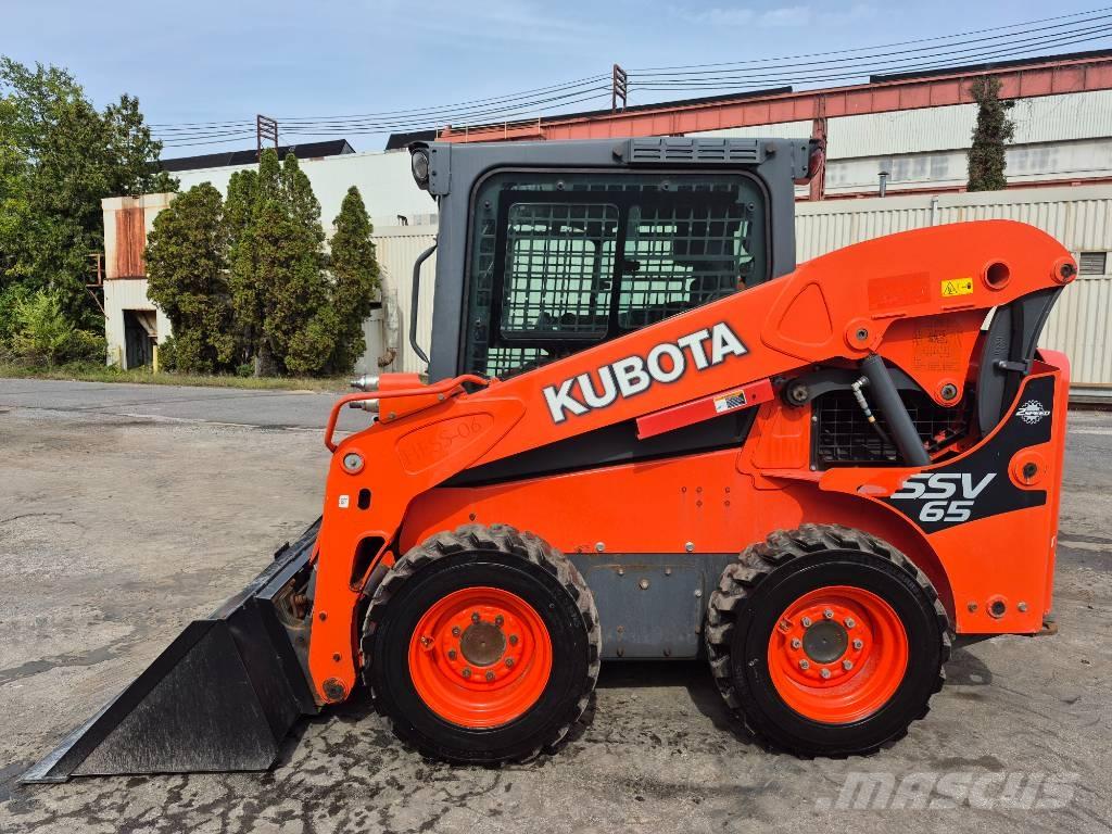Kubota SSV 65 Ładowarki burtowe