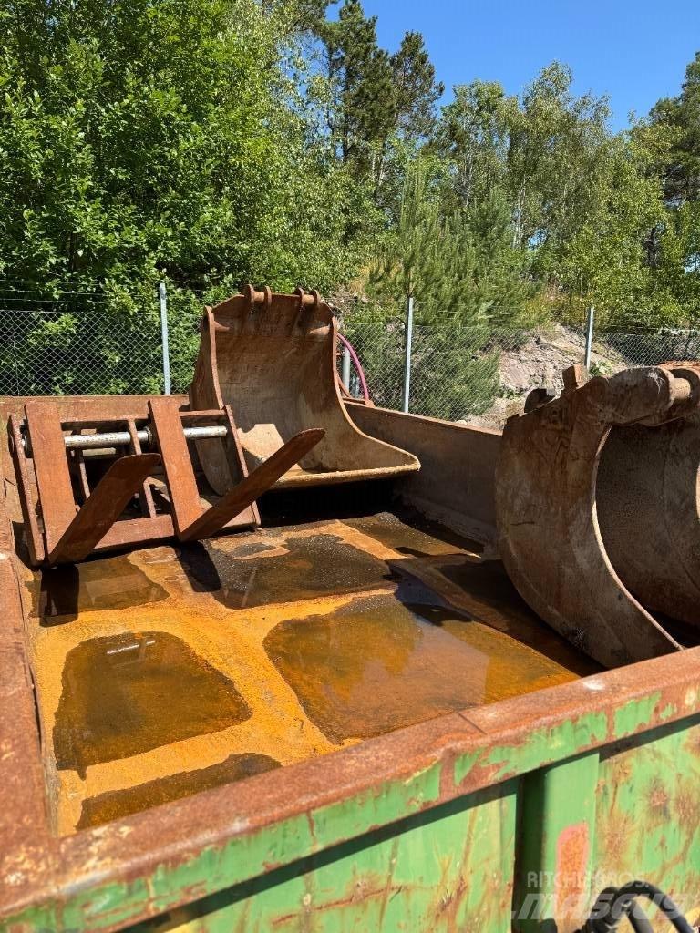 CAT M316F Koparki kołowe
