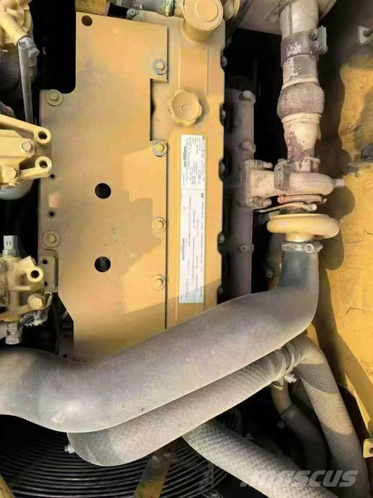 CAT 320 D L Koparki gąsienicowe