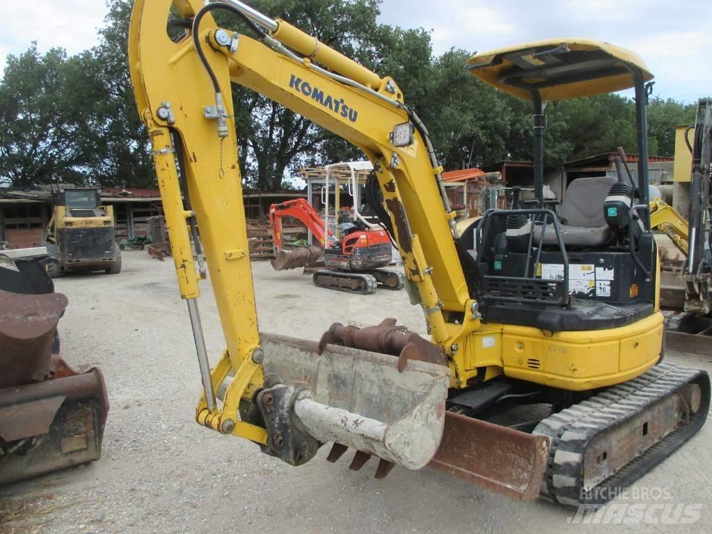 Komatsu PC 26 MR-3 Minikoparki