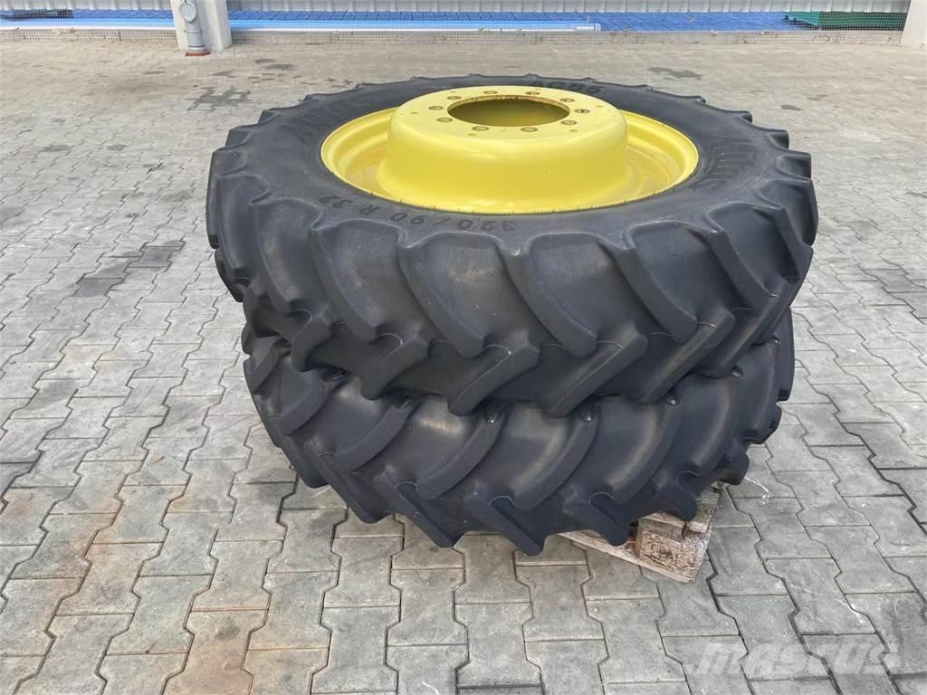 Mitas 320/90R32 Opony, koła i felgi