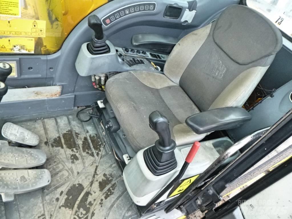 JCB JS 145 LC Koparki gąsienicowe