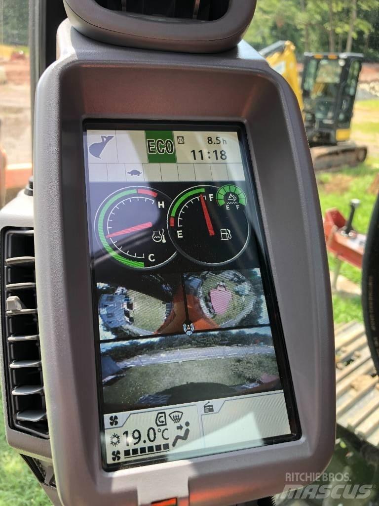 Hitachi ZX245USLC-6 Koparki gąsienicowe